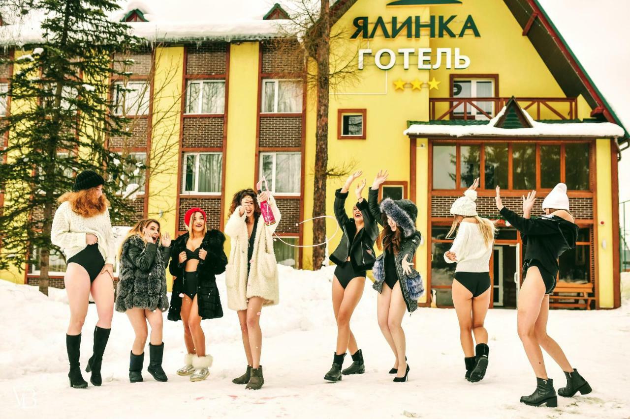 Ялинка Готель Vyshkiv المظهر الخارجي الصورة